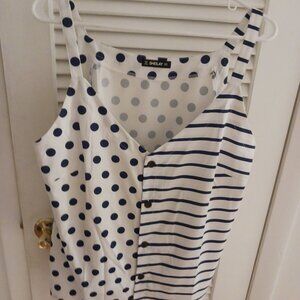 SHEILAY BRAND, BLUE/WHITE COLOR, SLEEVELESS, ABSTRACT PATTERN, LADIES SIZE XL